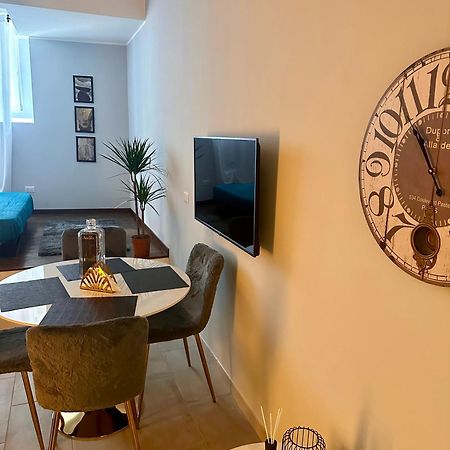 Residenza Elegante - A 5 Fermate Dal Duomo Villa Milano Eksteriør bilde